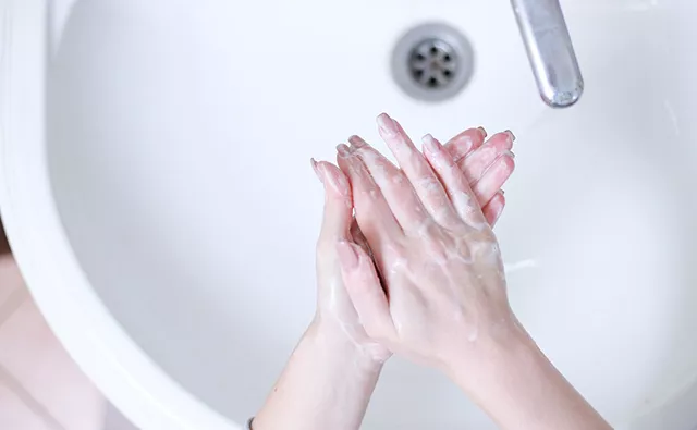 Gentle cleansers are as effective as harsh soaps at killing viruses: study