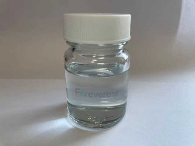 l-Borneol acetate sample, photo by Foreverest